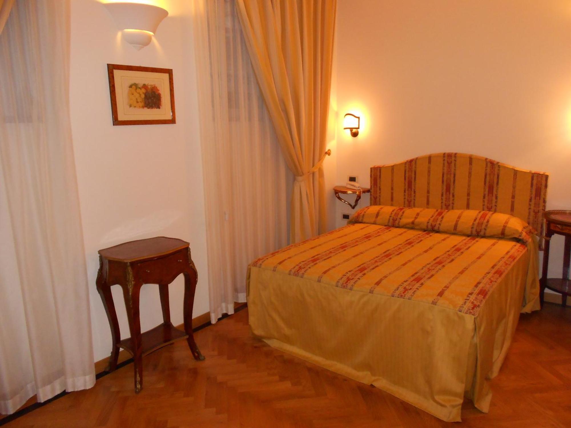 Hotel Al Teatro Livorno Zewnętrze zdjęcie