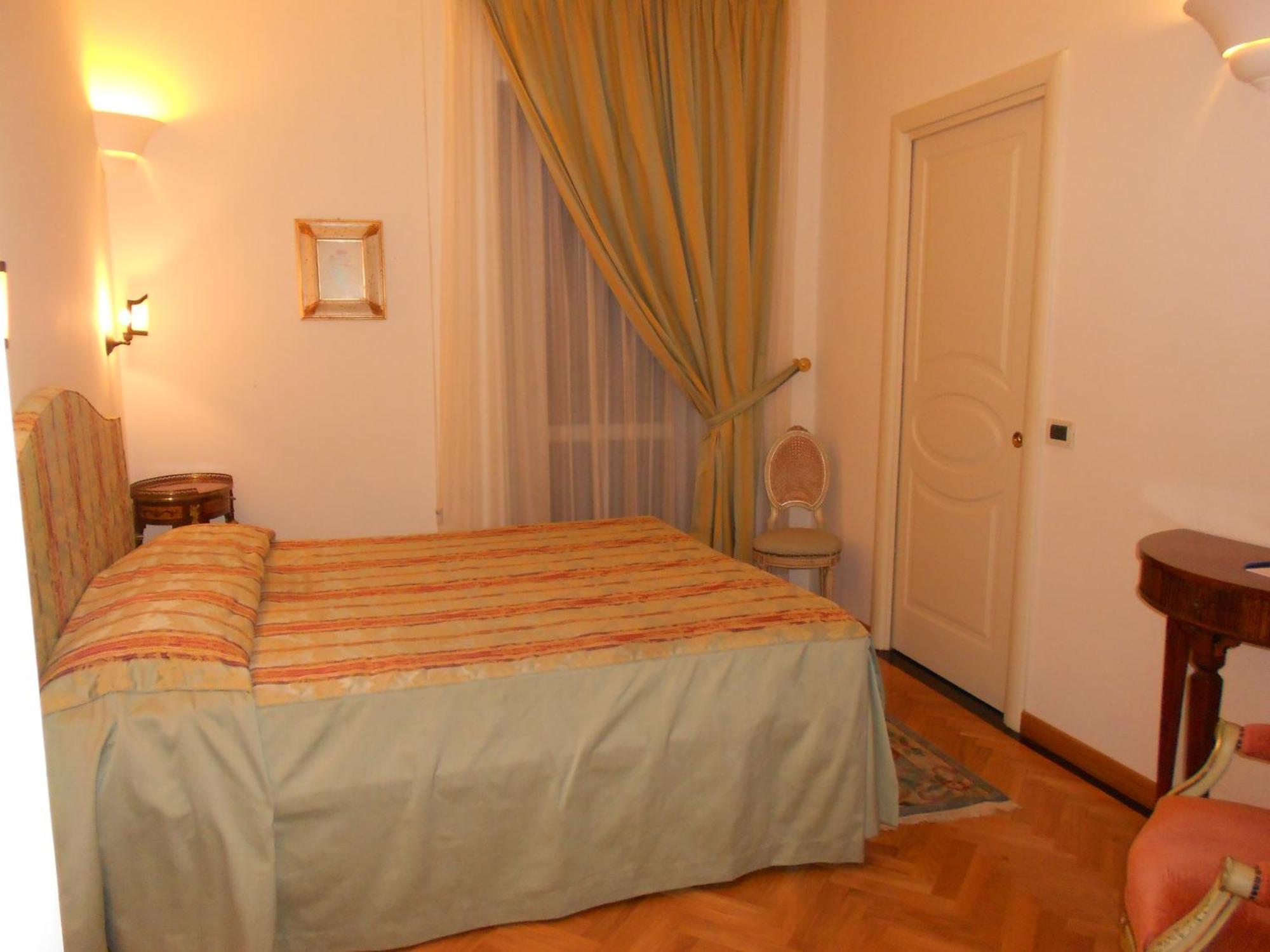 Hotel Al Teatro Livorno Zewnętrze zdjęcie