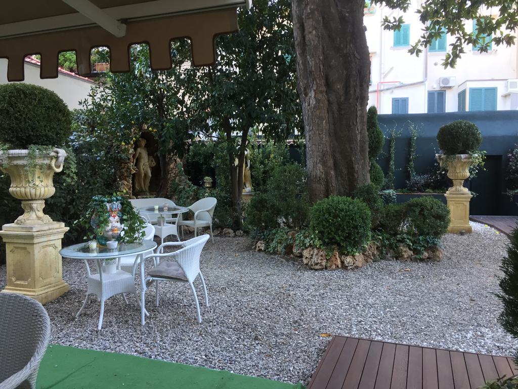 Hotel Al Teatro Livorno Zewnętrze zdjęcie
