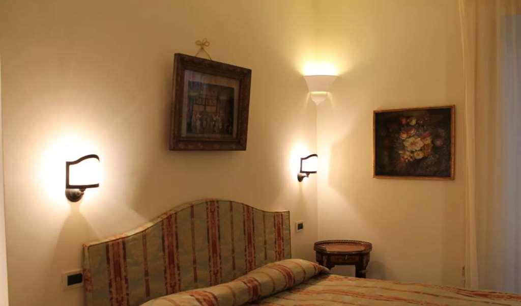 Hotel Al Teatro Livorno Pokój zdjęcie
